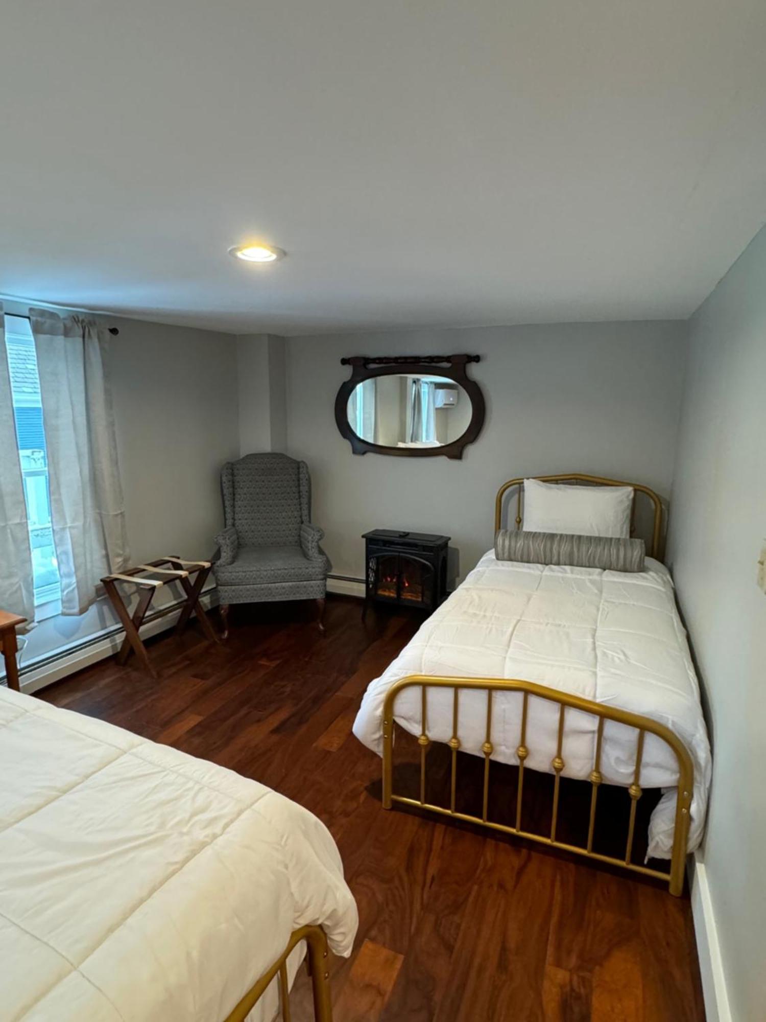 Chester Inn Εξωτερικό φωτογραφία