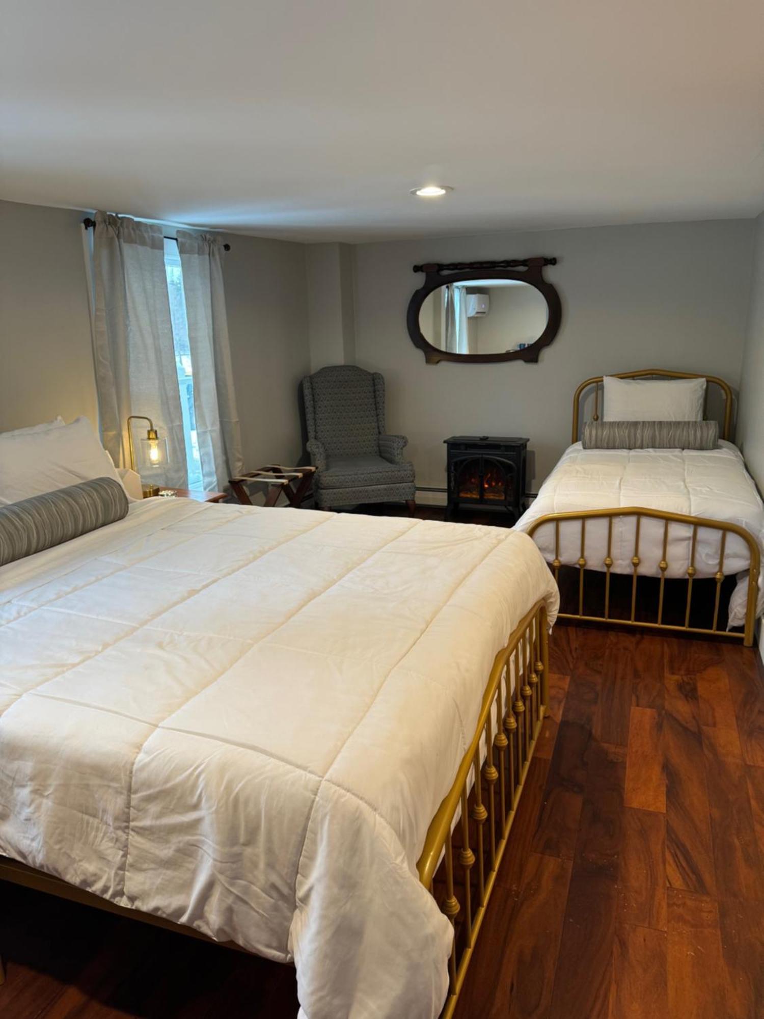 Chester Inn Εξωτερικό φωτογραφία